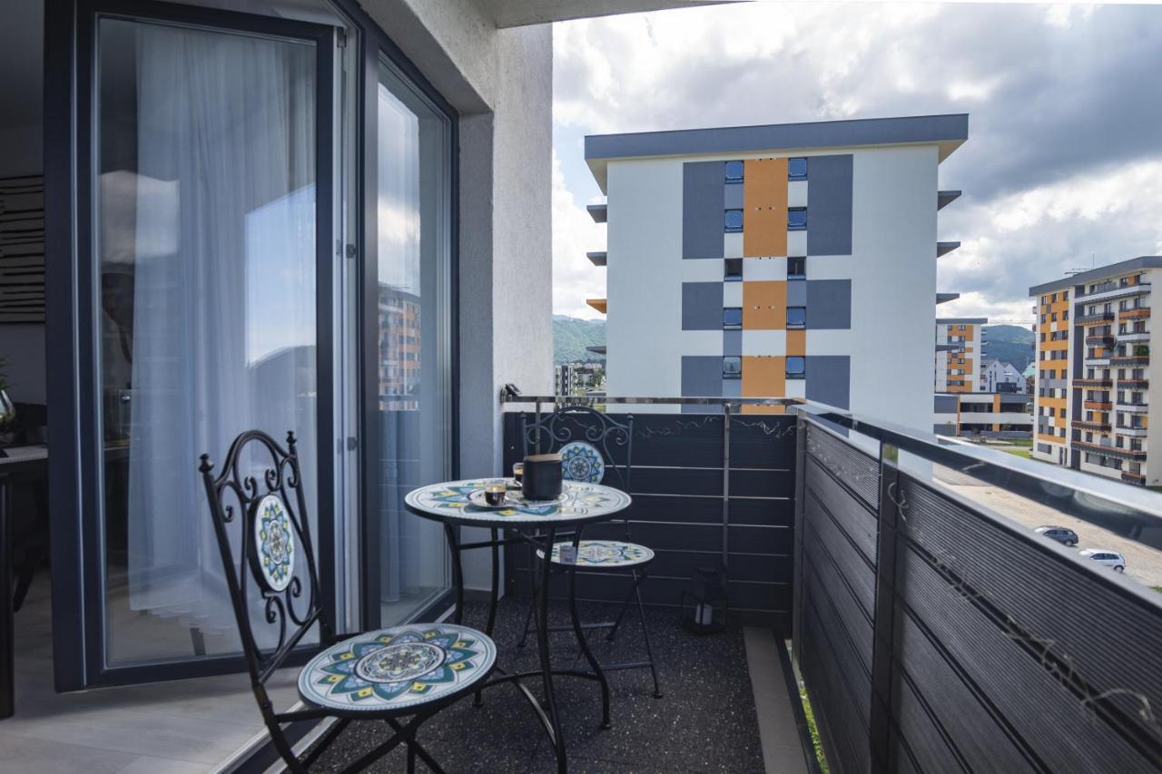 Amazing Condo In Brasov By Valentino - Free Garage Parking エクステリア 写真